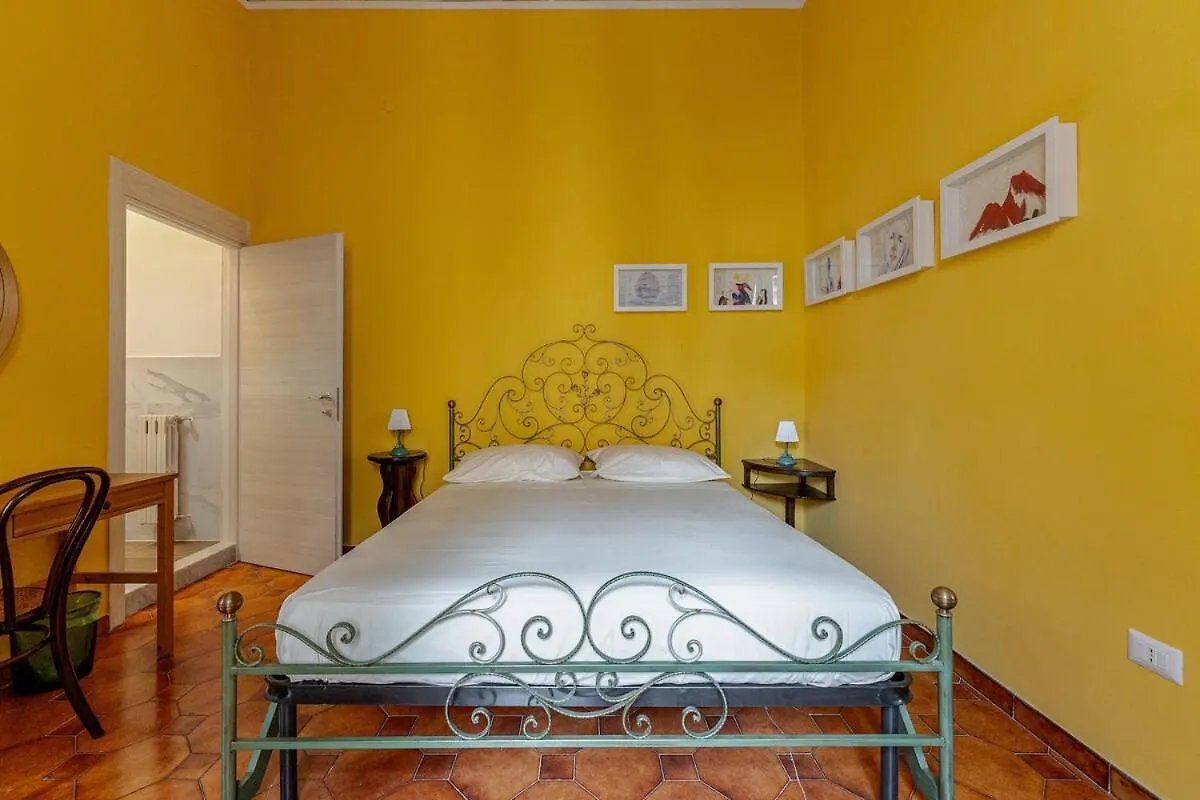 Casa Laurino A Napoli Centro Apartment