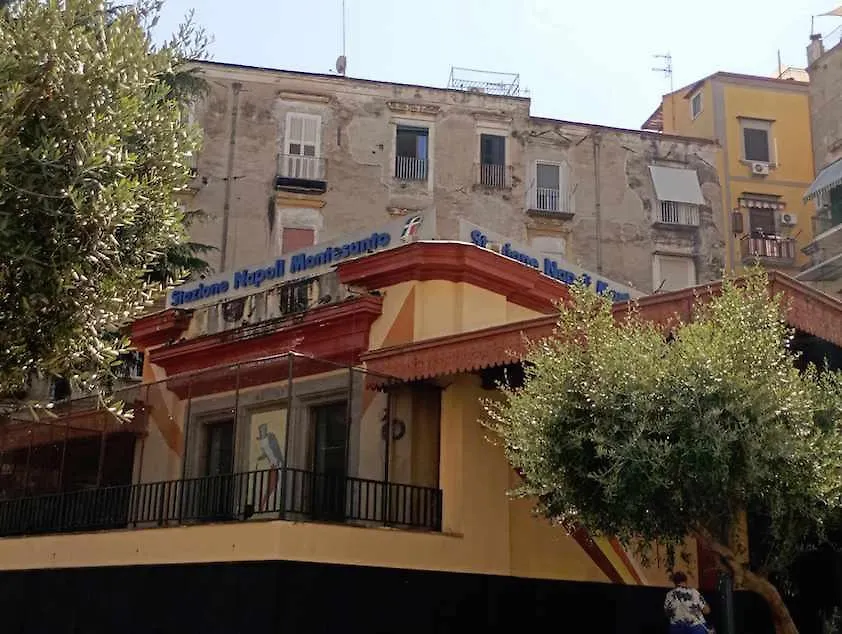 Casa Laurino A Napoli Centro Apartment