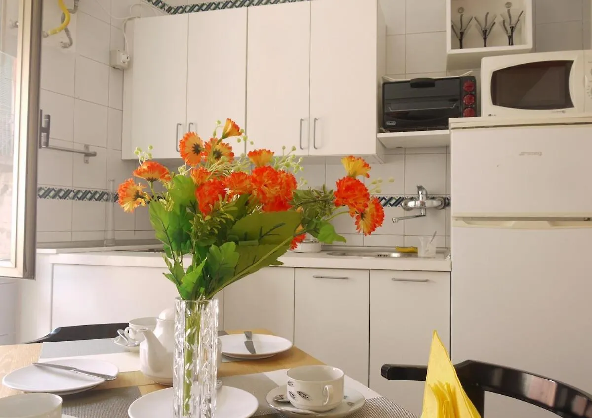 Casa Laurino A Napoli Centro Apartment 0*, Naples Italy