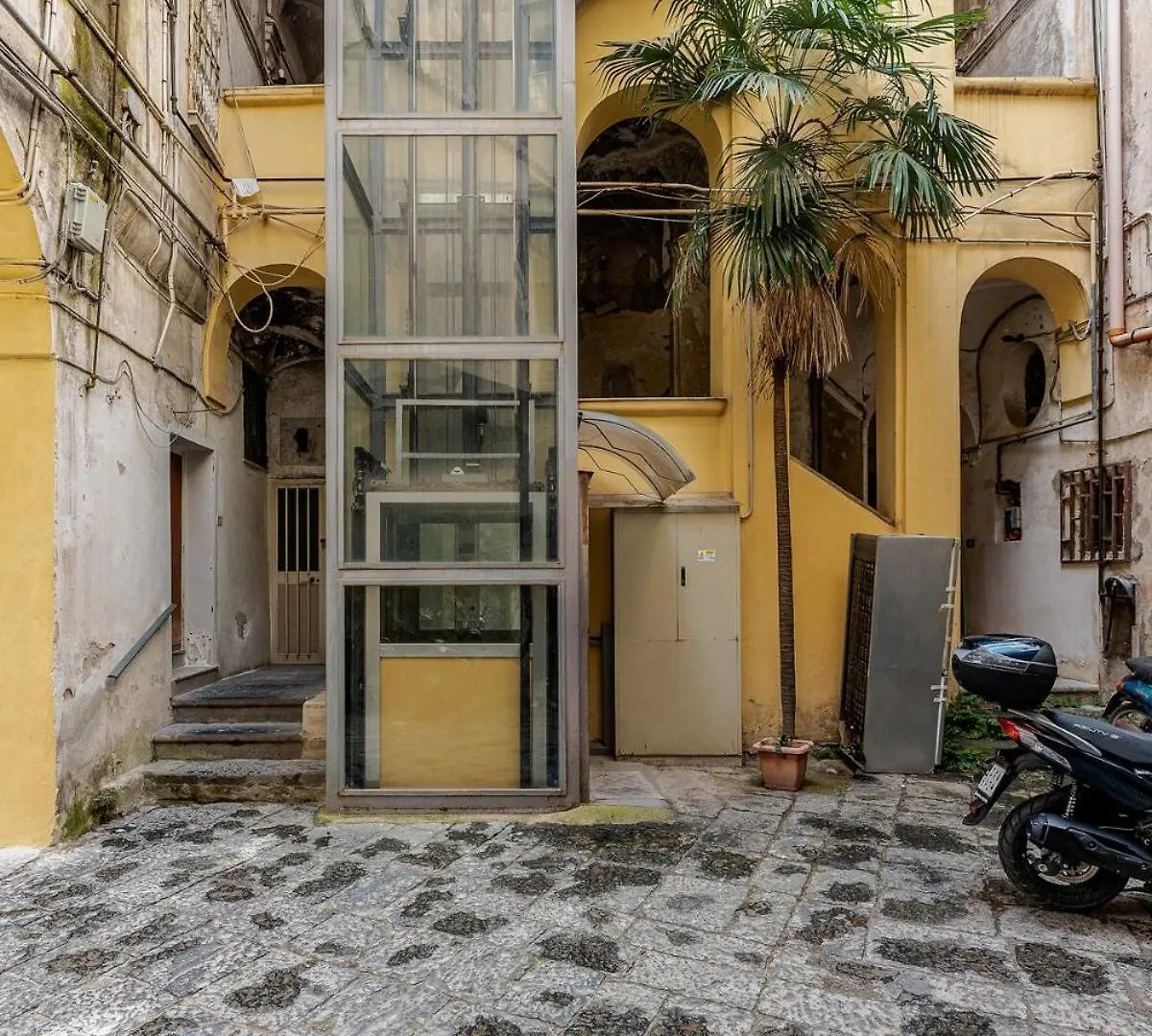 Casa Laurino A Napoli Centro Apartment 0*, Naples